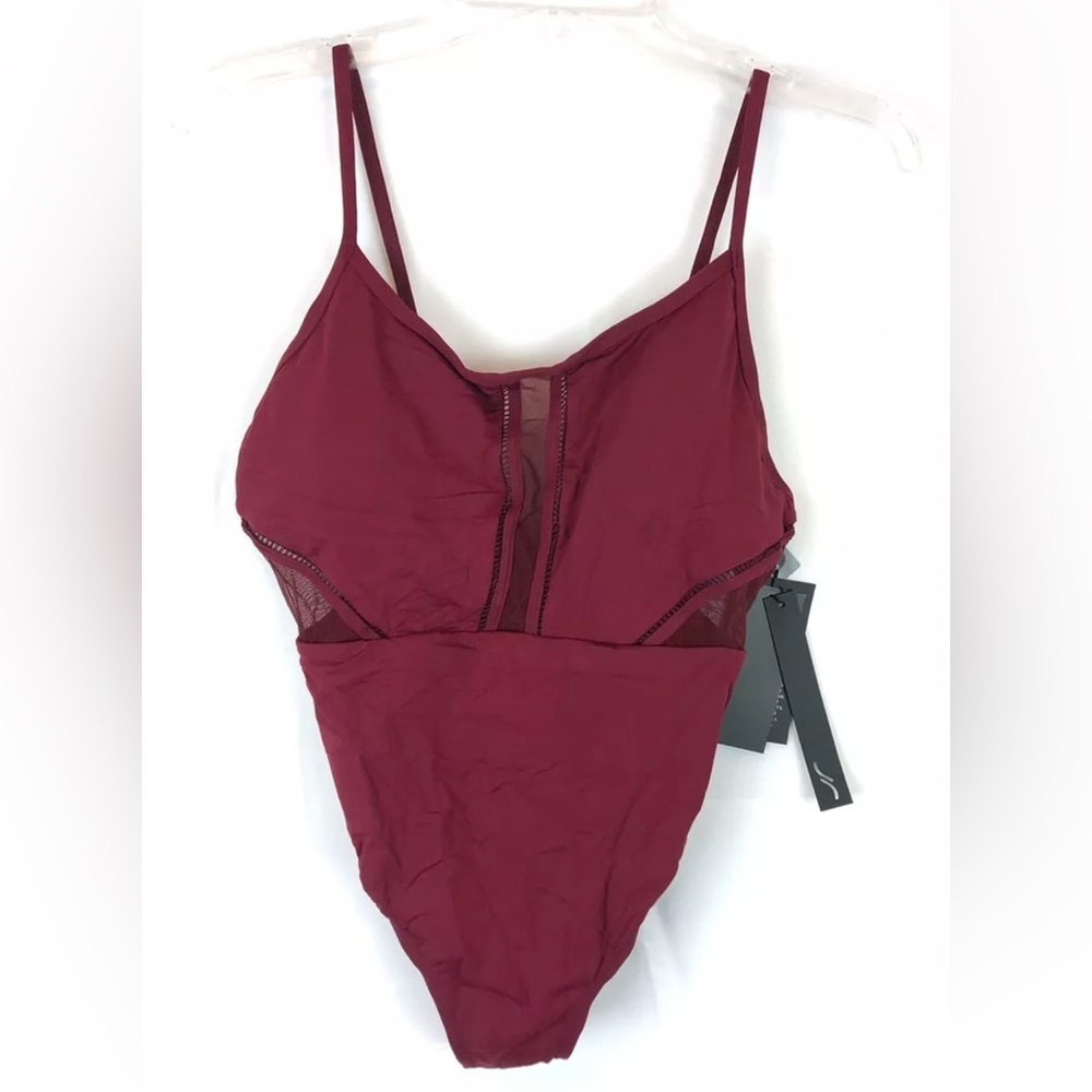JETS Swimwear Women’s Burgundy Built In Bra One Piece Swimsuit, Size 8